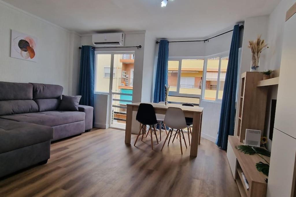 Moderno Y Nuevo Piso Huelva Apartamento Exterior foto
